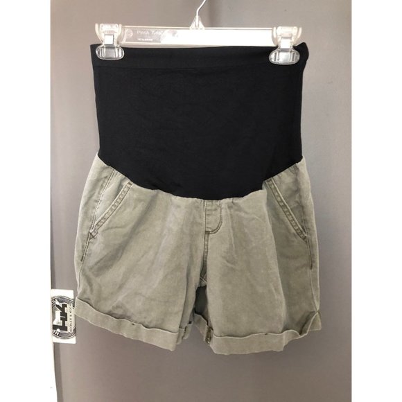 A glow maternity khaki shorts 6 - Picture 1 of 4